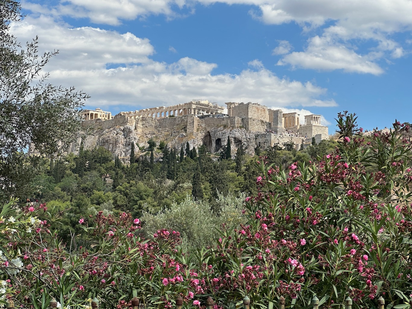 Atėnų Akropolis nuo Areopago kalvos